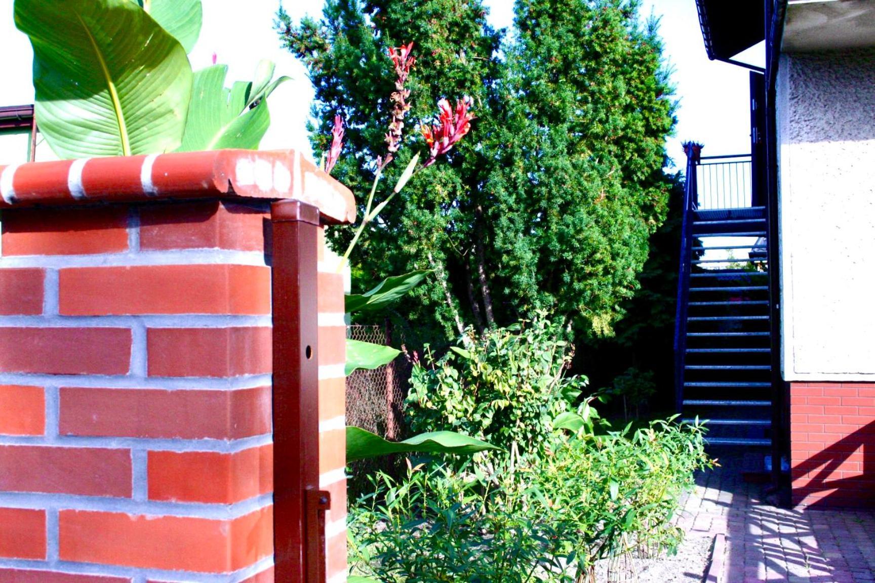 Goscinny Zakatek Thorn Exterior foto